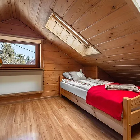 Pod Motylami * シュツァブニツァ